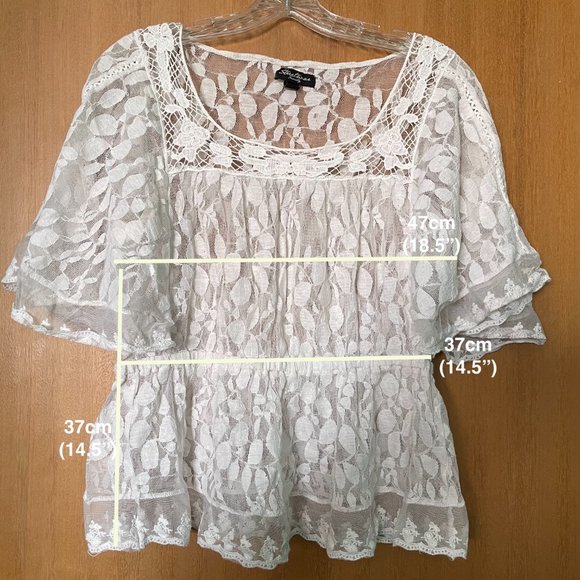 4/$20 | Streetwear Society Sheer Lace Top with Batwing Sleeves and Leaf Pattern - Picture 2 of 5